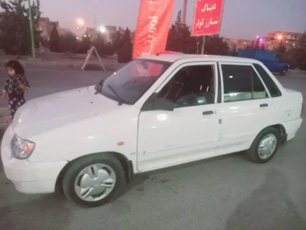 باسلام ۱۳۲مرتب تمیزمدل۹۰|خودرو سواری و وانت|فولادشهر, B1|دیوار