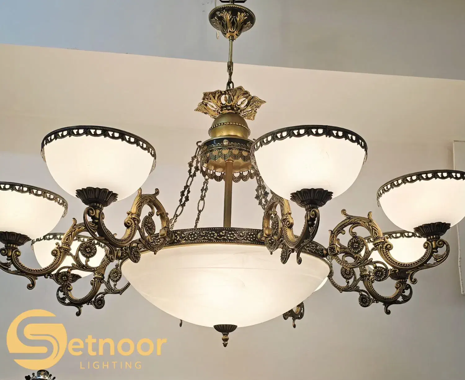 لوسترهای برنزست نور بیش از۳۰مدل روشن(قیمت/تماس/چت)|لوستر و چراغ آویز|تهران, فرمانیه|دیوار