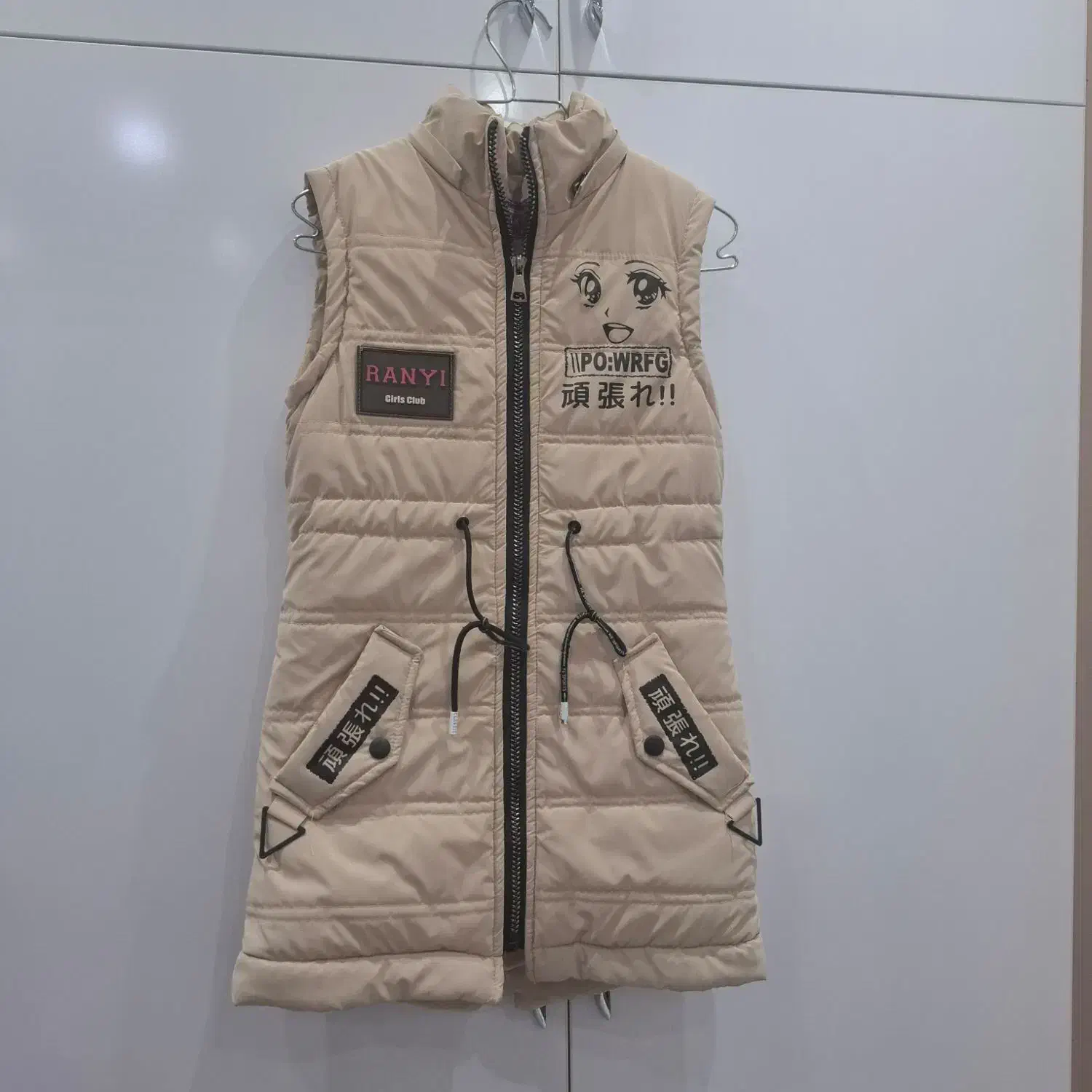 پافر دخترانه|لباس|مبارکه, |دیوار