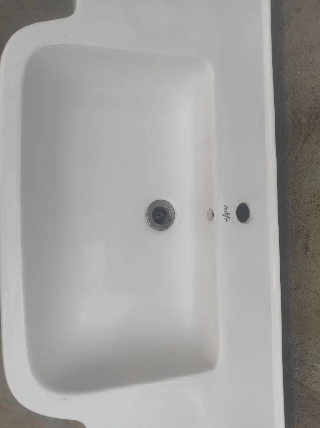 روشویی سالم و درحد نو|لوازم سرویس بهداشتی|بیجار, |دیوار