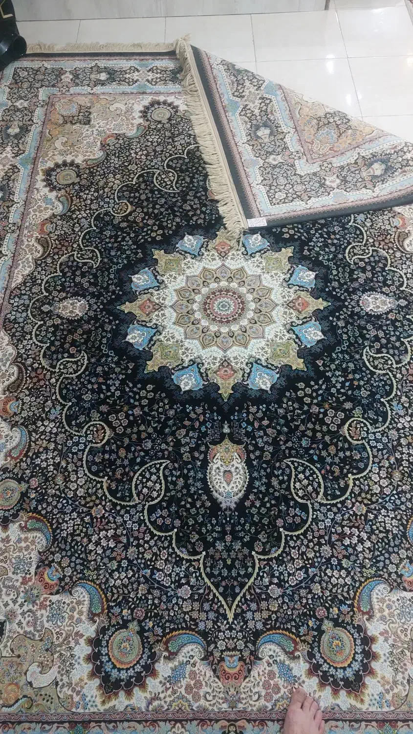 دو عدد فرش ۹متری در حد نو نو|فرش|کرج, کمال‌شهر|دیوار