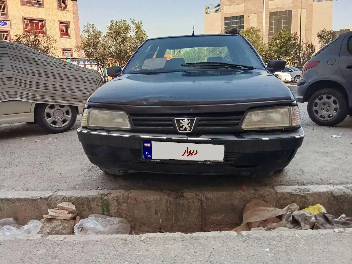 پژو2000مدل 77|خودرو سواری و وانت|تهران, بروجردی|دیوار