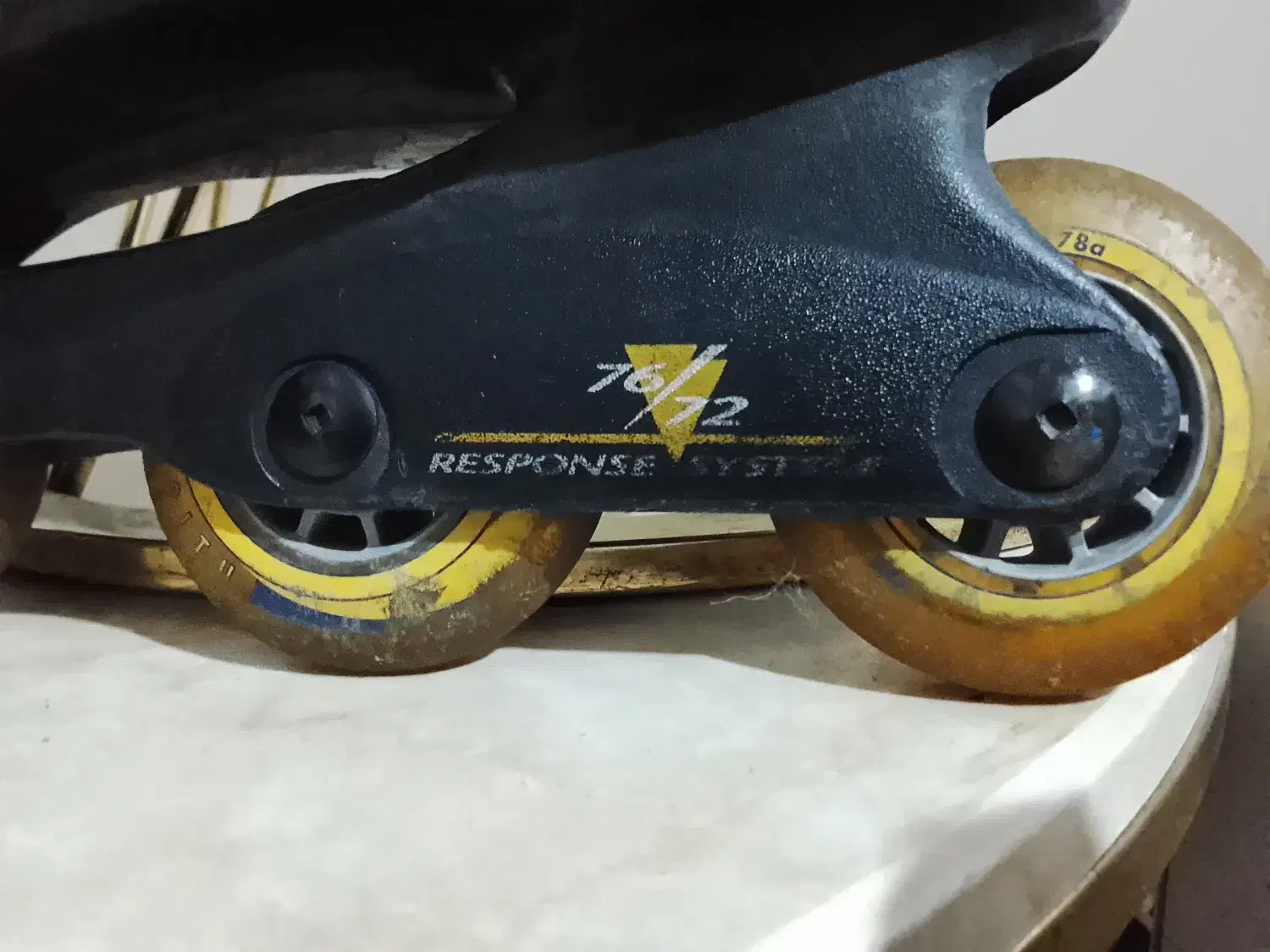 اسکیت|دوچرخه، اسکیت، اسکوتر|دوگنبدان, |دیوار