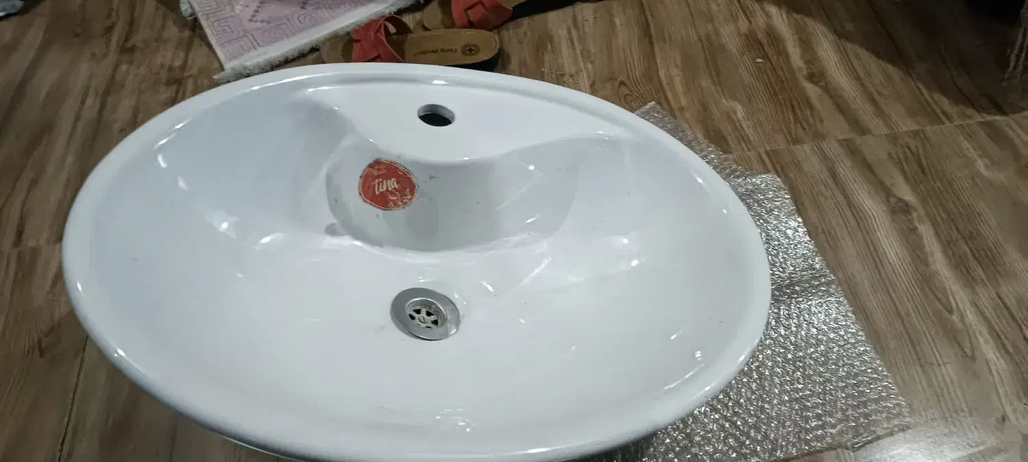 روشویی همراه پایه|لوازم سرویس بهداشتی|فریدونکنار, |دیوار