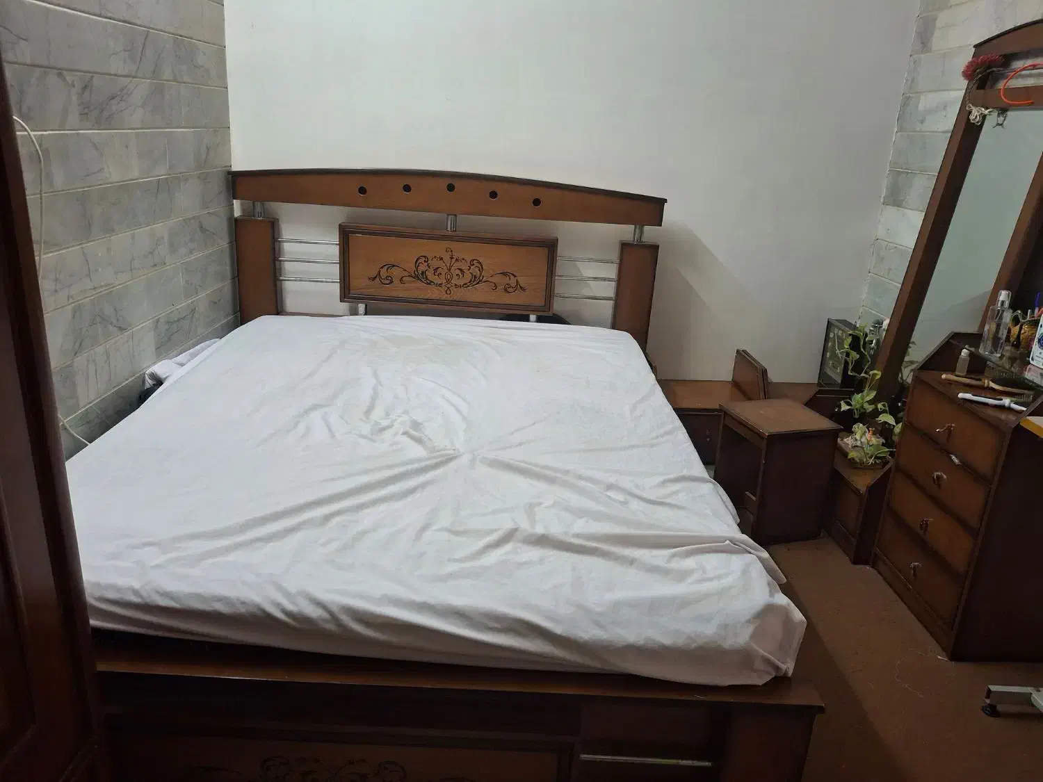 سرویس خواب|تخت و سرویس خواب|برخوار, |دیوار