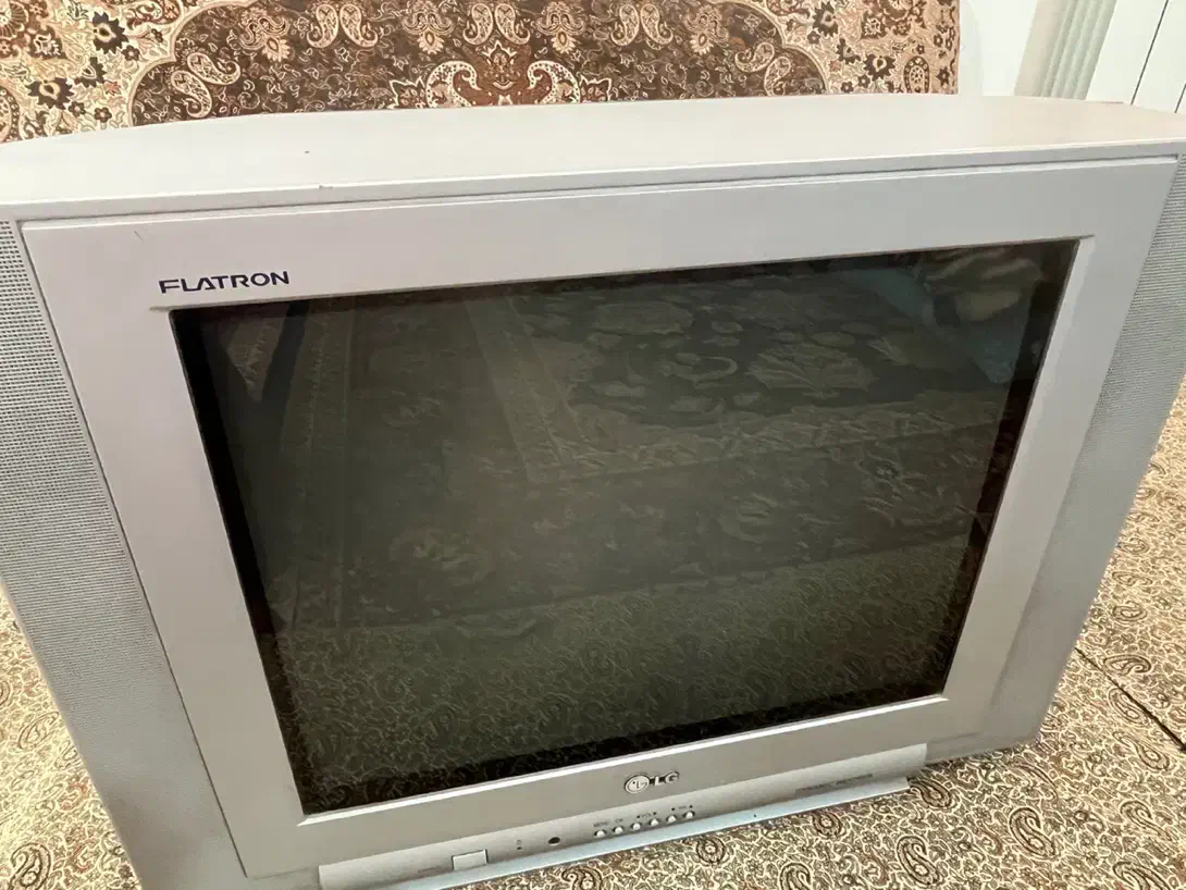 تلوزیون ۲۱ LG|تلویزیون و پروژکتور|شریف‌آباد, |دیوار