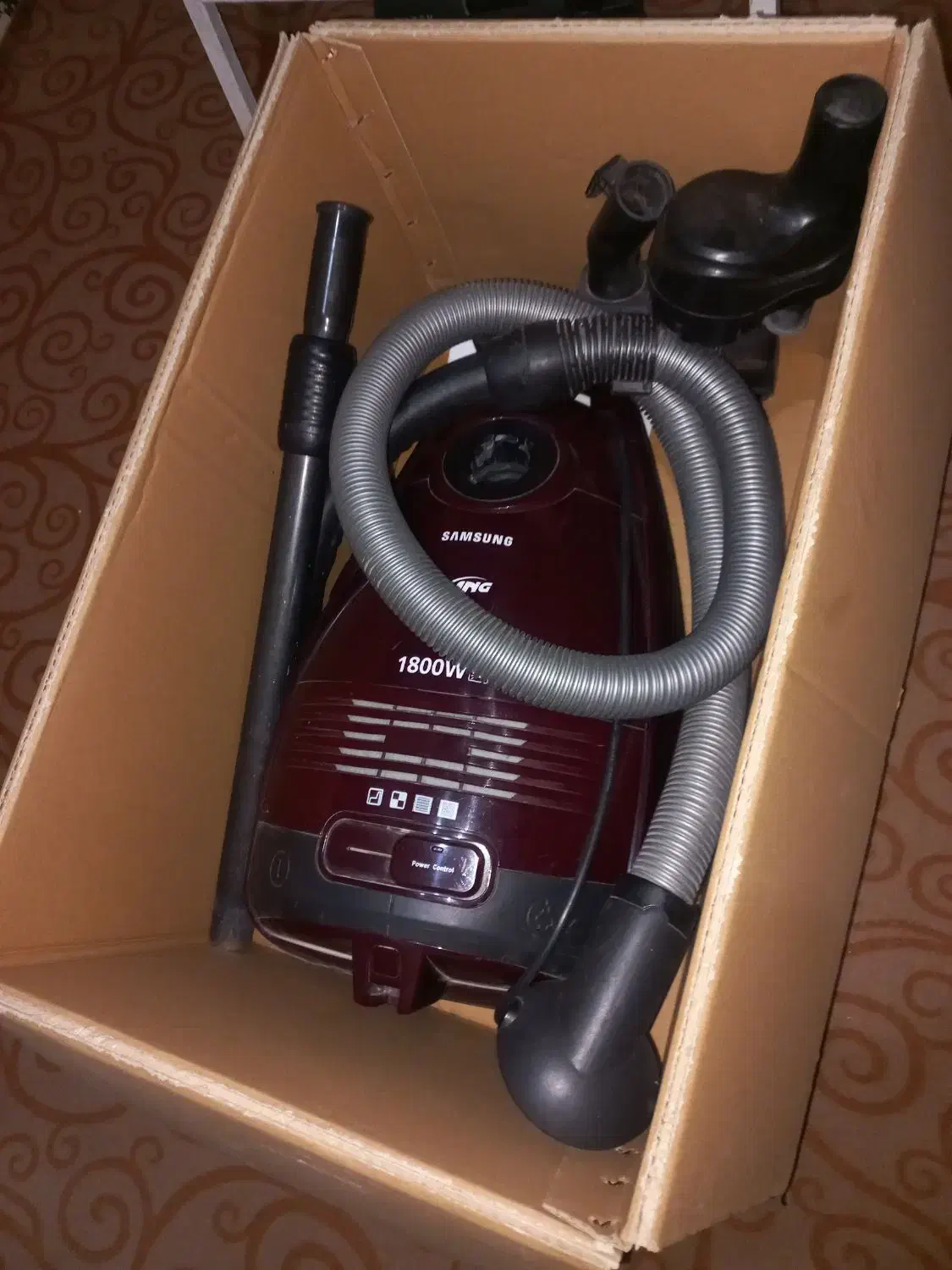 جارو برقی|جاروبرقی، جارو شارژی، بخارشو|شوش, |دیوار