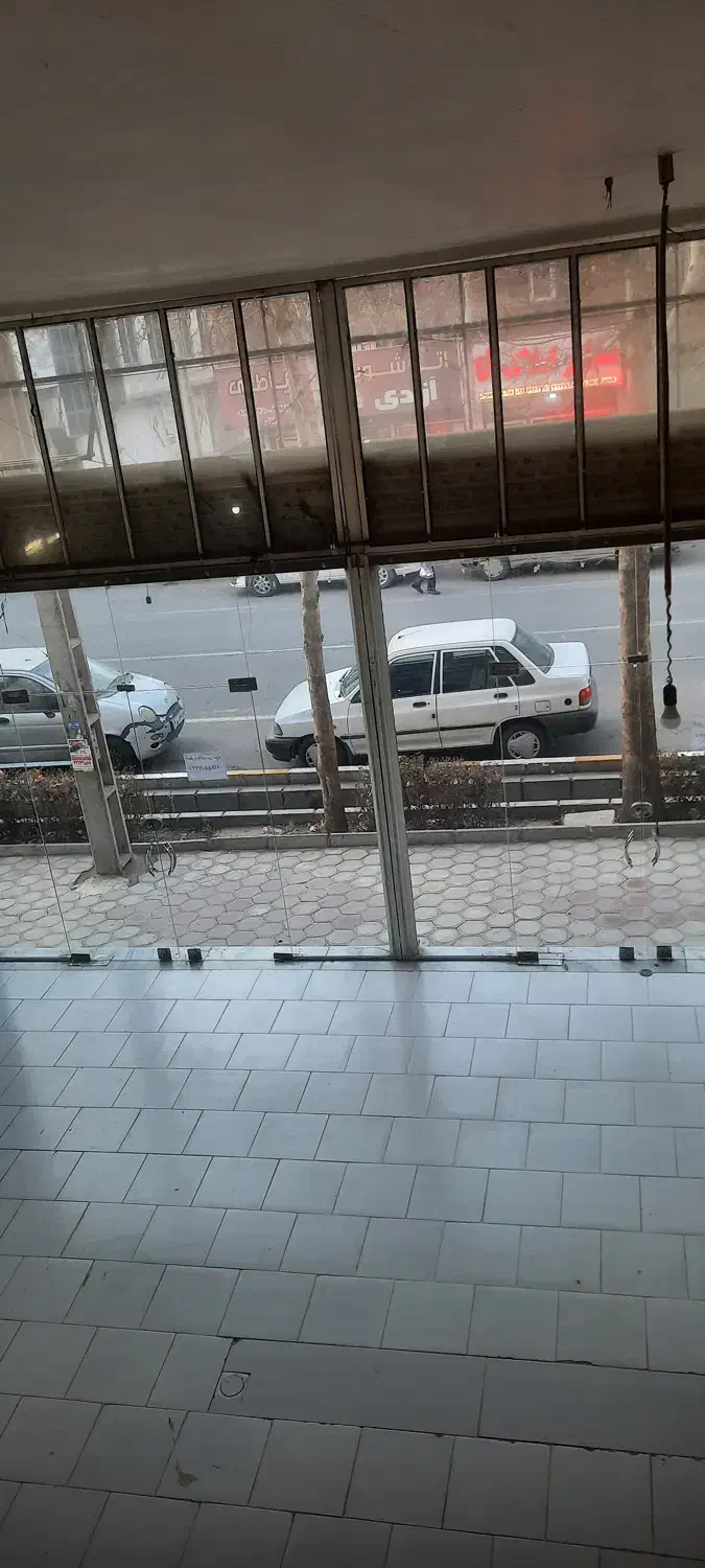 اجاره مغازه ۸۵ متری دودهنه شهر صنعتی البرز|اجارهٔ مغازه و غرفه|قزوین, |دیوار