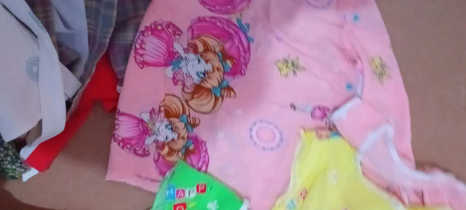 لباس دخترانه برای دوسال پنج سال|کفش و لباس بچه|بوشهر, |دیوار