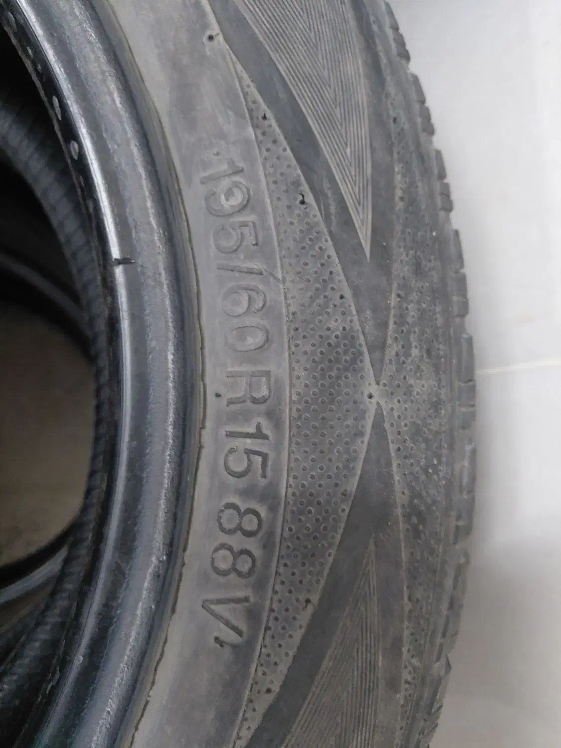 لاستیک پژو یا سمند|قطعات یدکی و لوازم جانبی|قم, کیوانفر|دیوار