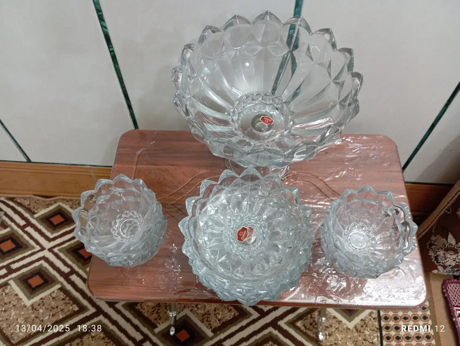 ظرف بلور|میز و صندلی غذاخوری|اصفهان, سودان|دیوار