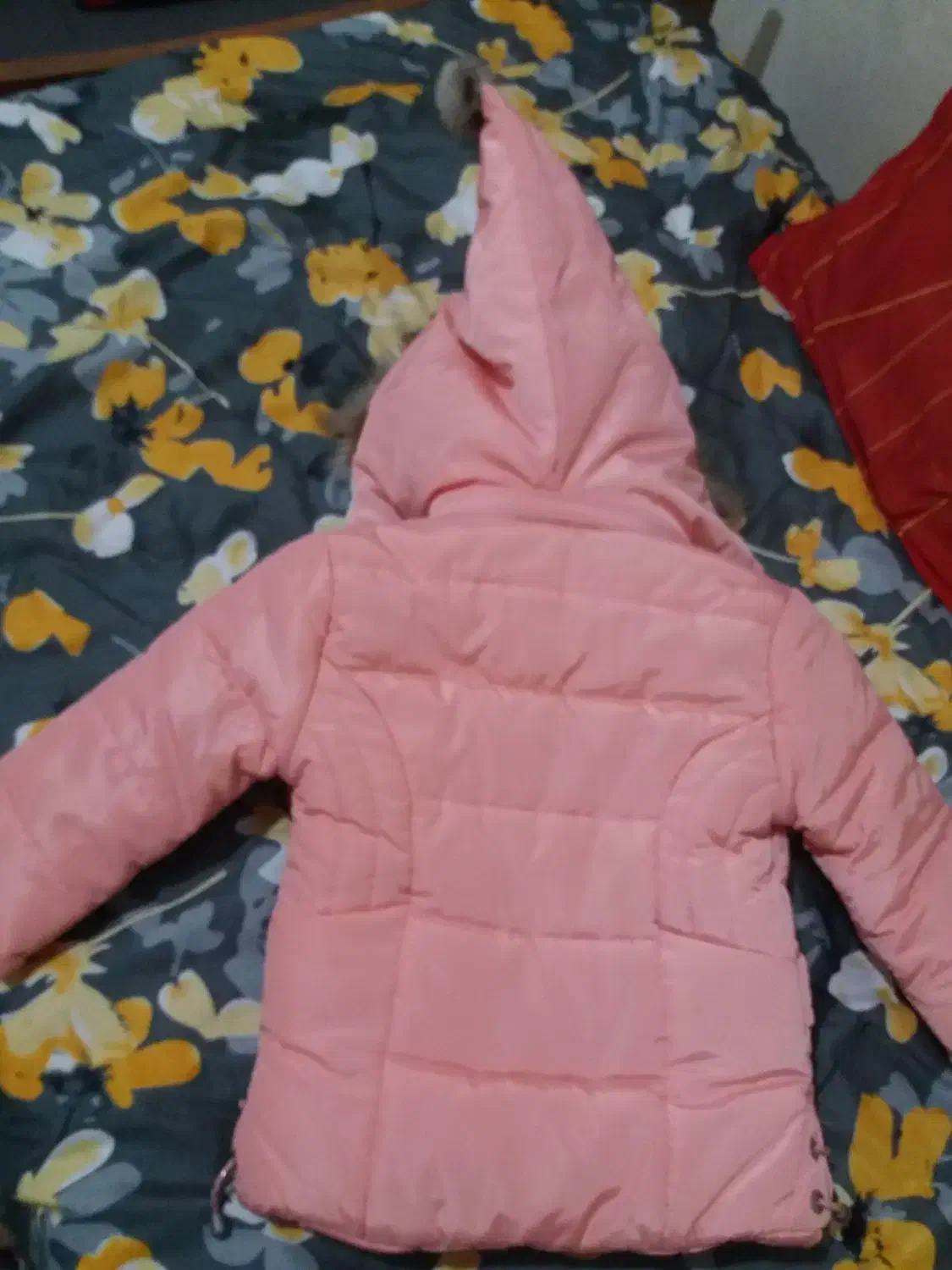 کاپشن دخترانه|لباس|رشت, استقامت ۱|دیوار