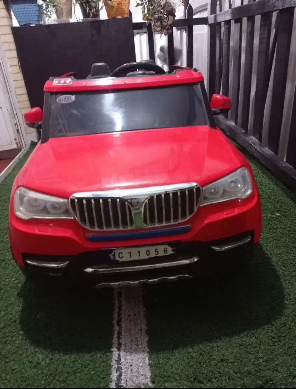 ماشین شارژی|اسباب‌بازی بچه|یزد, |دیوار