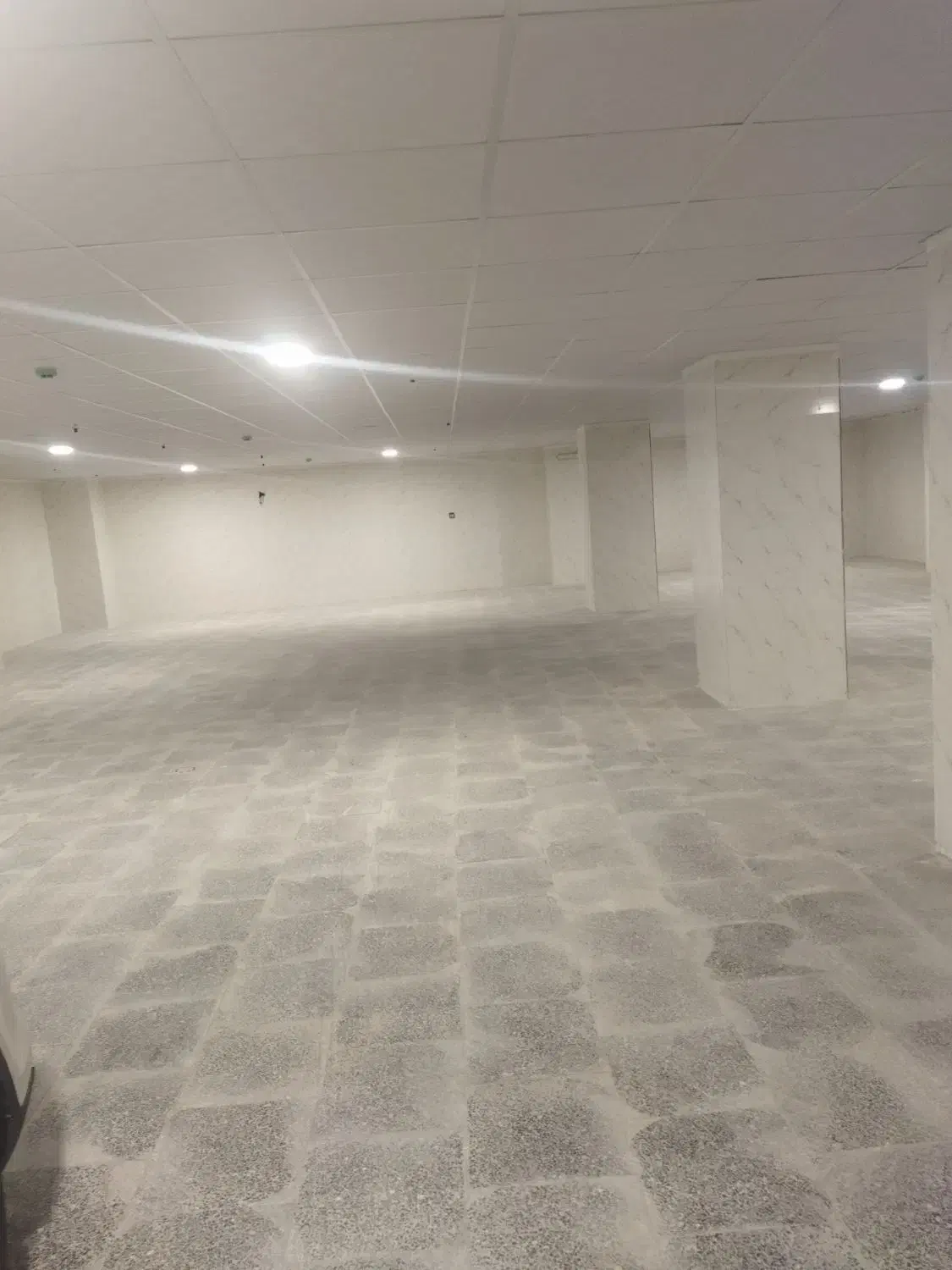 فروش واحد ۱۷۰ متری در بهترین موقعیت شبستر|فروش آپارتمان|شبستر, |دیوار