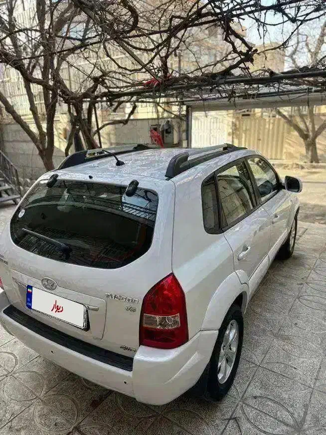 توسان ۲۰۱۰|خودرو سواری و وانت|تهران, چیتگر جنوبی|دیوار