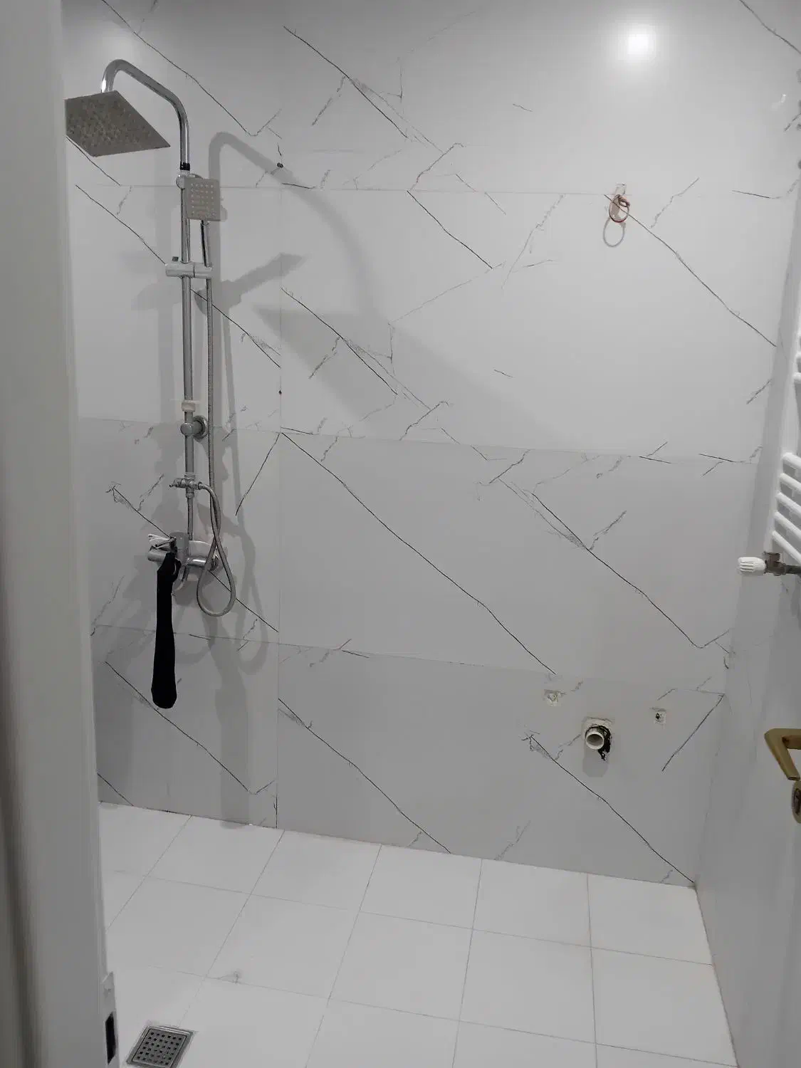 نقاشی ،کاشی سرامیک و تعمیرات|خدمات پیشه و مهارت|مشکیندشت, |دیوار