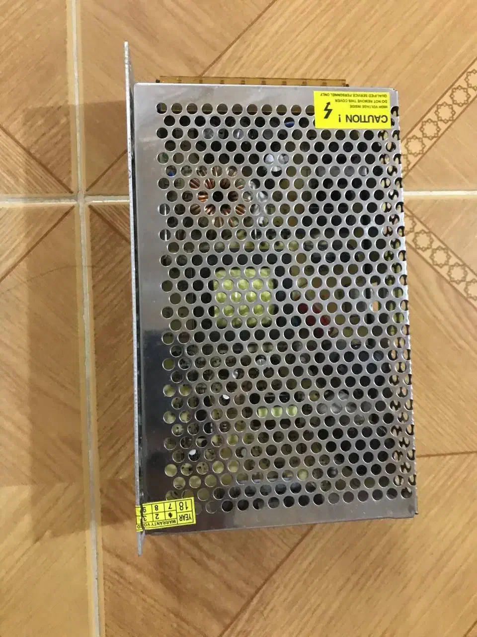 ریسه نوری 12 ولت و ترانس 12 ولت|ریسه و چراغ تزئینی|تبریز, |دیوار