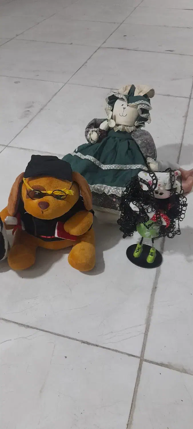 عروسک|اسباب‌بازی بچه|تبریز, |دیوار