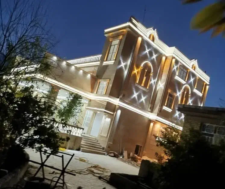 برقکاری و به روز ترین نورپردازی نما تجاری مرودشت|خدمات پیشه و مهارت|مرودشت, ابوذر شمالی|دیوار