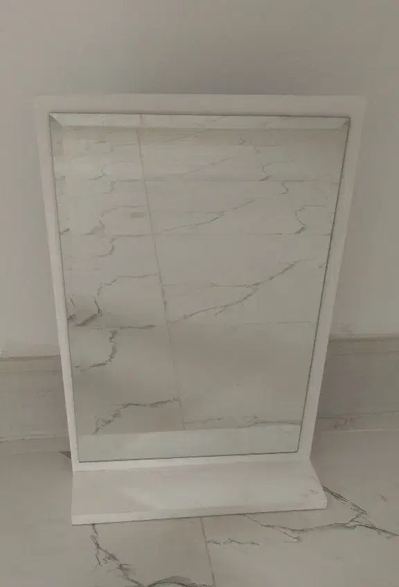 کمد و کاسه روشویی و آینه نو|لوازم سرویس بهداشتی|طبس, |دیوار