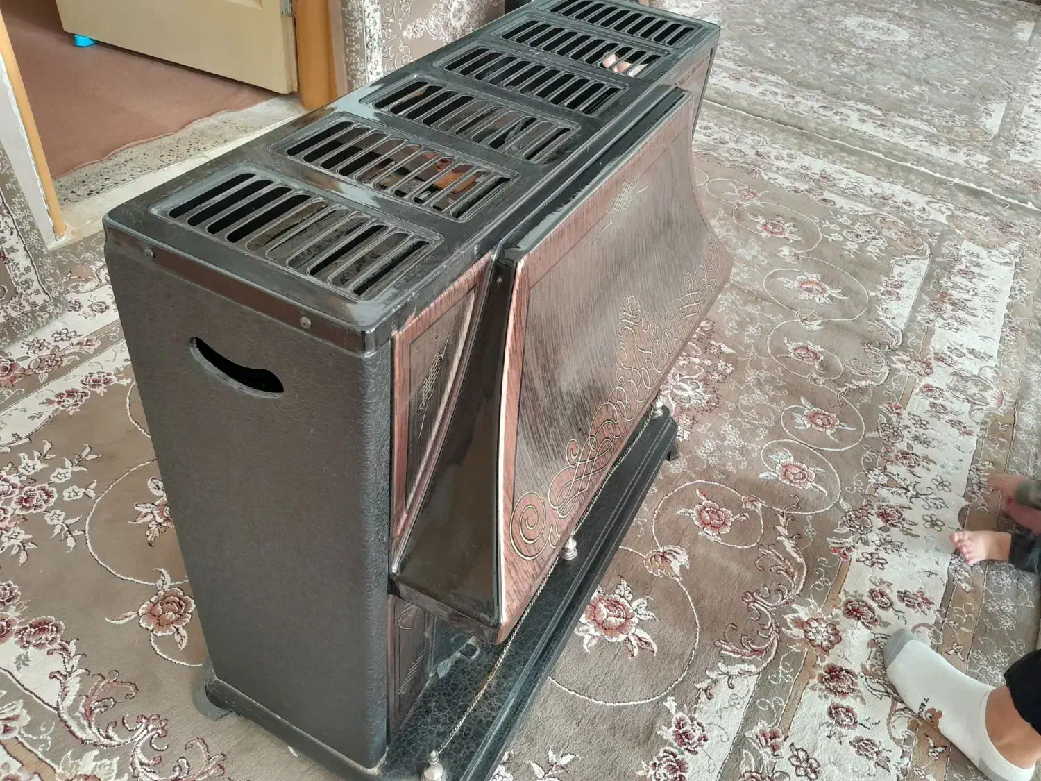 دو عدد بخاری در حد نو|بخاری، هیتر، شومینه|پاوه, |دیوار