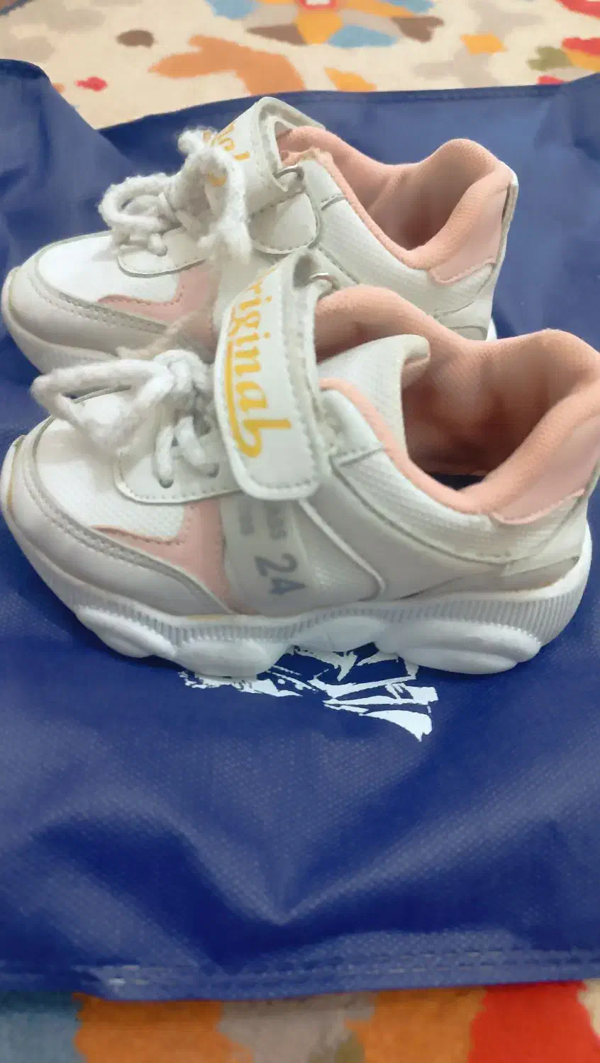 کتونی سایز24|کفش و لباس بچه|رشت, آب و برق|دیوار