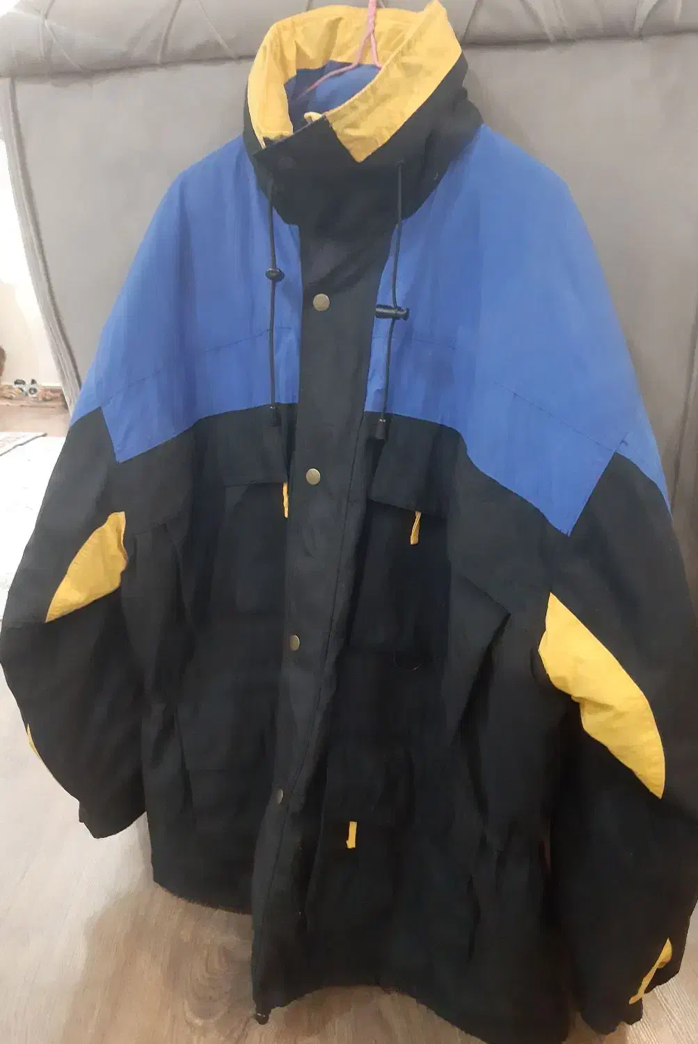 کاپشن خارجی سالم|ورزش‌های زمستانی|تهران, مجیدآباد|دیوار