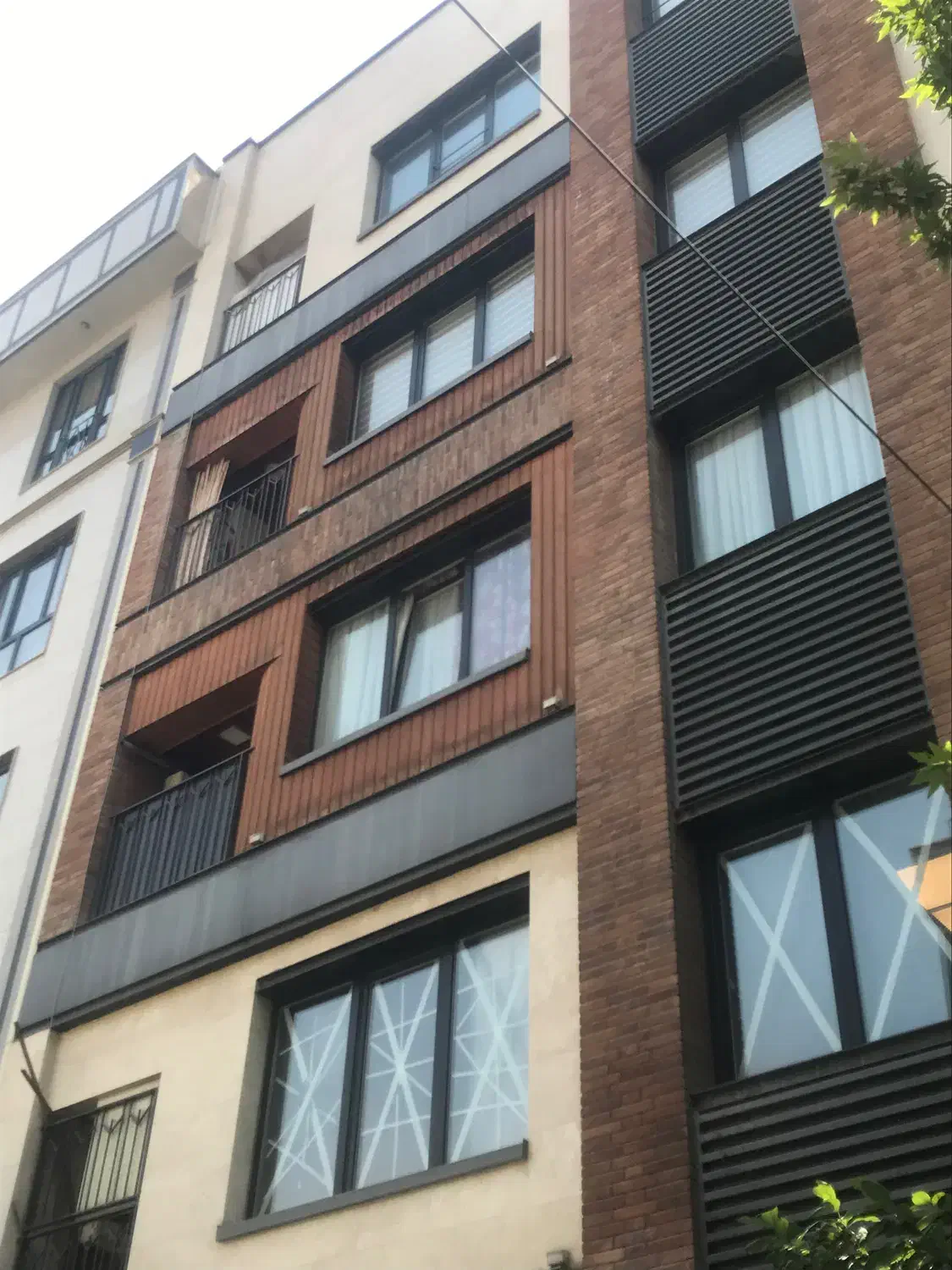 فروش *کلنگی ۲۲۰متری*(کوچه کاملا مسکونی)شمال دادمان|فروش زمین و ملک کلنگی|تهران, درختی|دیوار