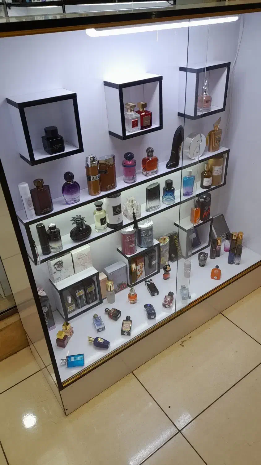 تخفیف شگفت انگیز عطر هاواک به مناسبت بلک فرایدی|آرایشی، بهداشتی، درمانی|مشگین شهر, |دیوار