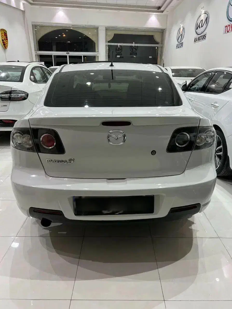 مزدا ۳ تیپ ۳ فول در حد سفید مدل ۱۳۸۸|خودرو سواری و وانت|کرمان, |دیوار