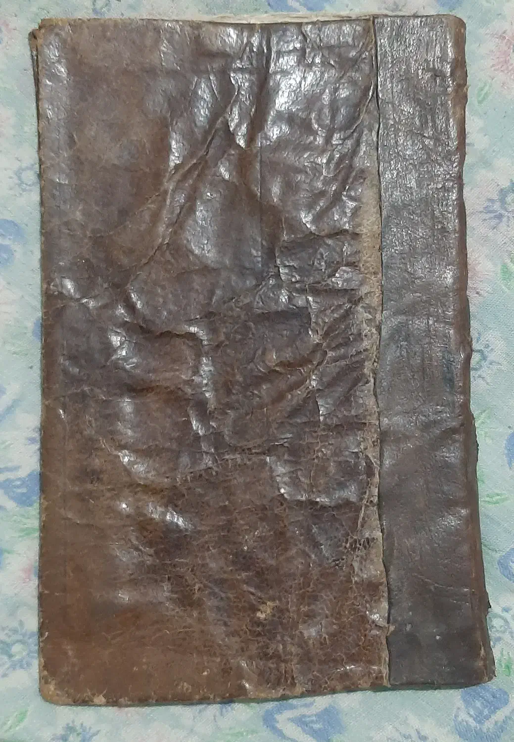 کتاب خطی نفیس و کمیاب (قاجاری)|کتاب و مجله تاریخی|تبریز, |دیوار