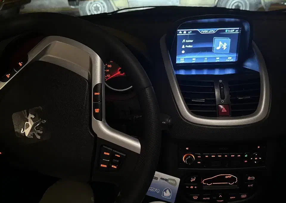 207i دنده‌ای خشک ‌tu5p|خودرو سواری و وانت|تبریز, |دیوار