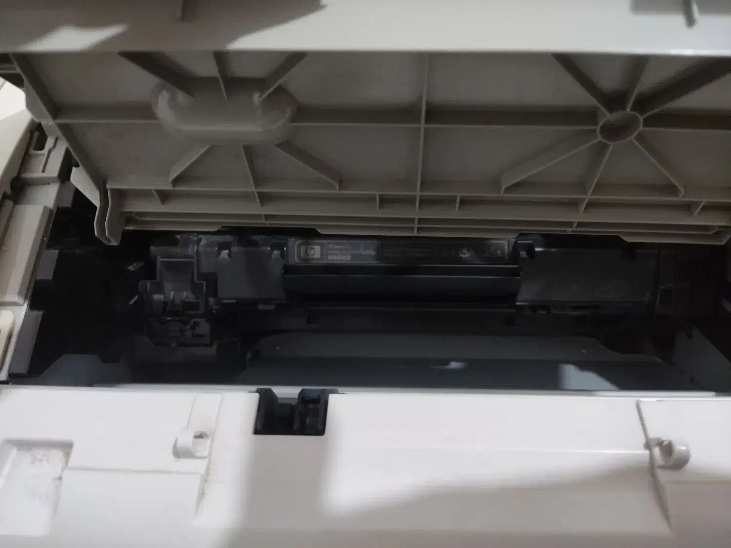 یک دستگاه پرینتر نو hp1005 تمیز و سالم|پرینتر، اسکنر، کپی، فکس|فلاورجان, |دیوار