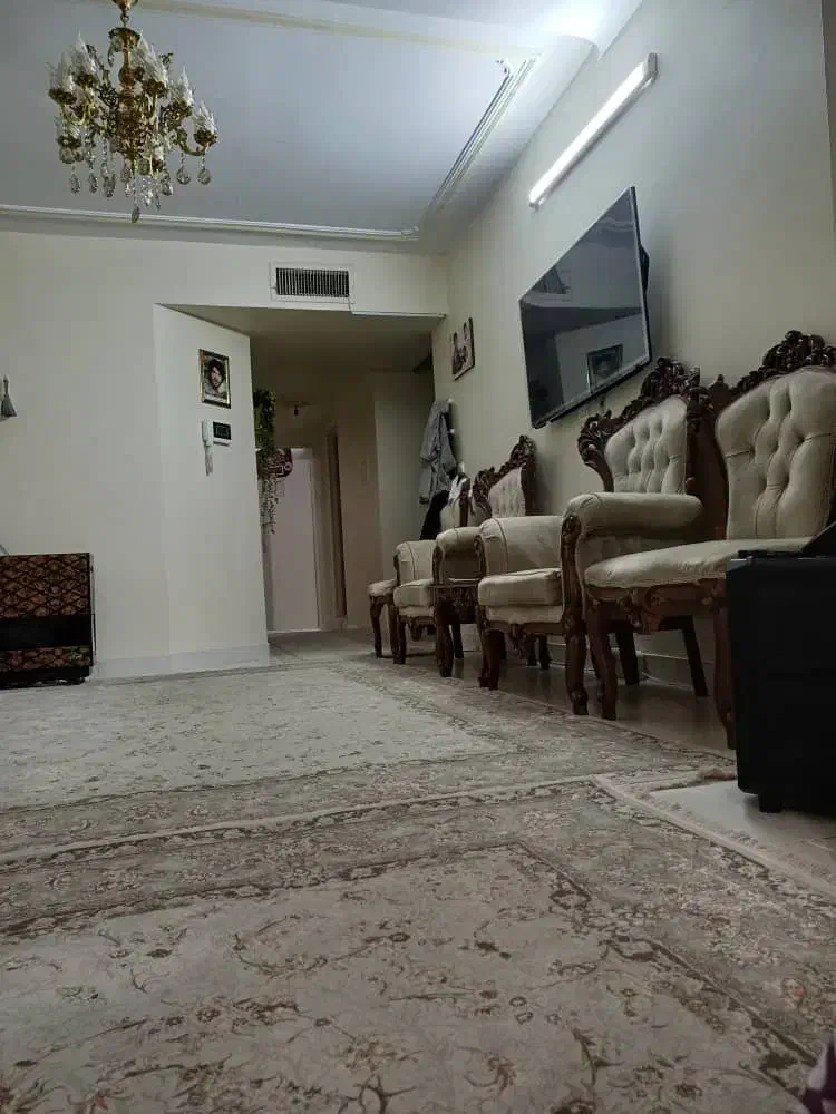 اجار75متر/2خواب/پارکینگ/نیروانتظامی|اجارهٔ آپارتمان|رباط‌کریم, رباط‌کریم|دیوار