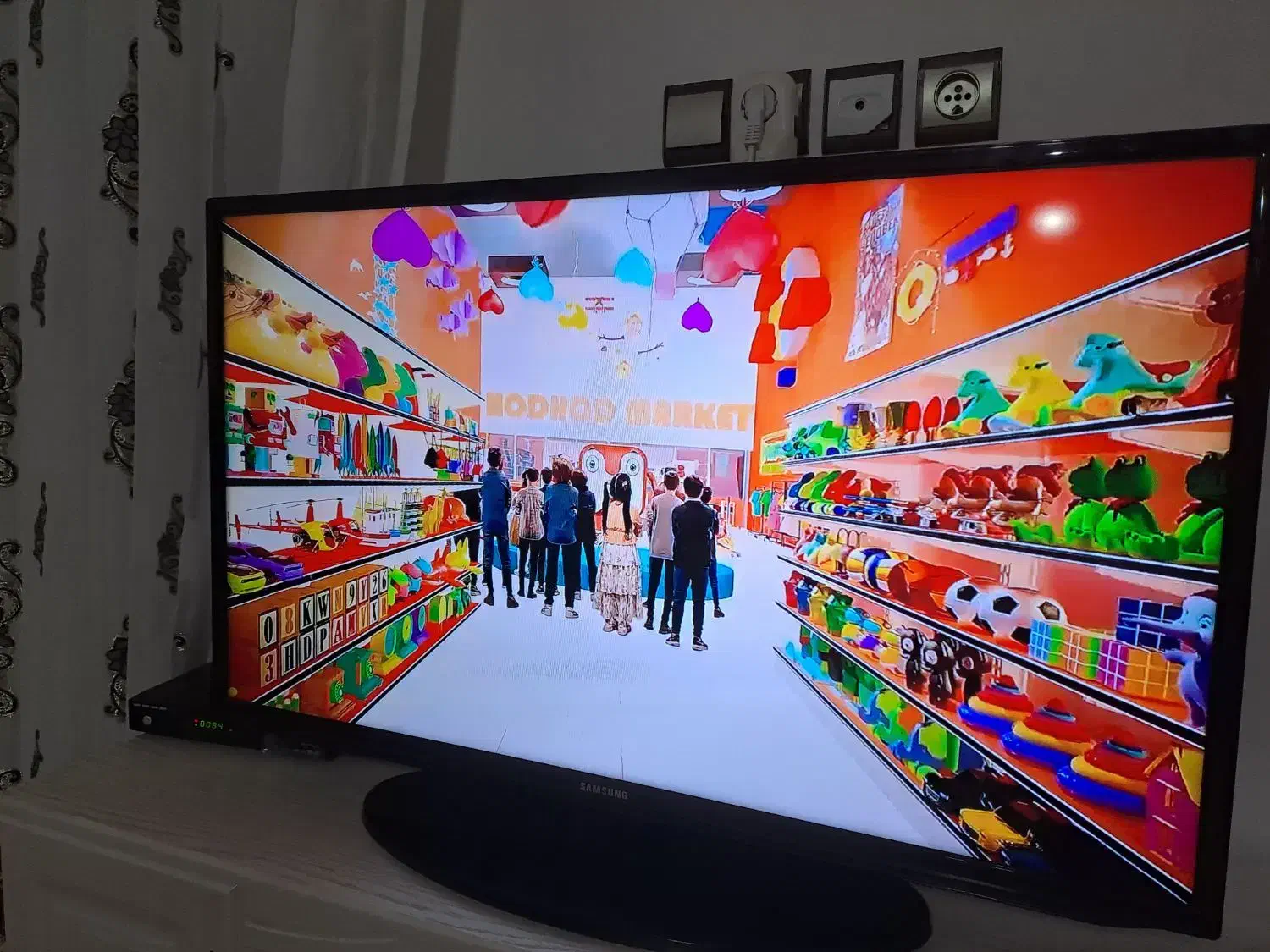 LEDسامسونگ42اینچ نو|تلویزیون و پروژکتور|لردگان, |دیوار