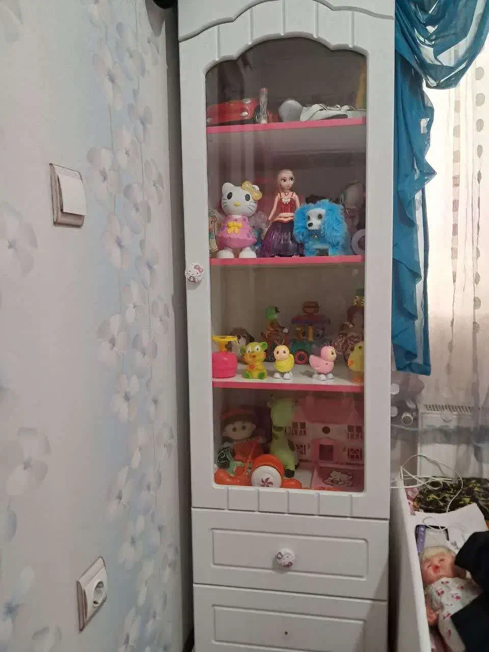 کمد و ویترین|اسباب و اثاث بچه|سمنان, |دیوار