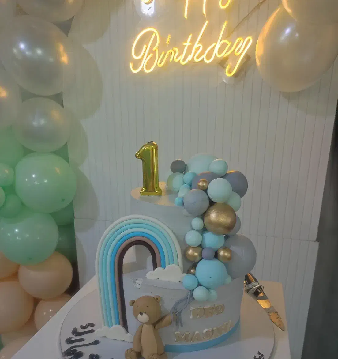 یک ریسه بادکنک|ریسه و چراغ تزئینی|اصفهان, شهرک امام خمینی|دیوار