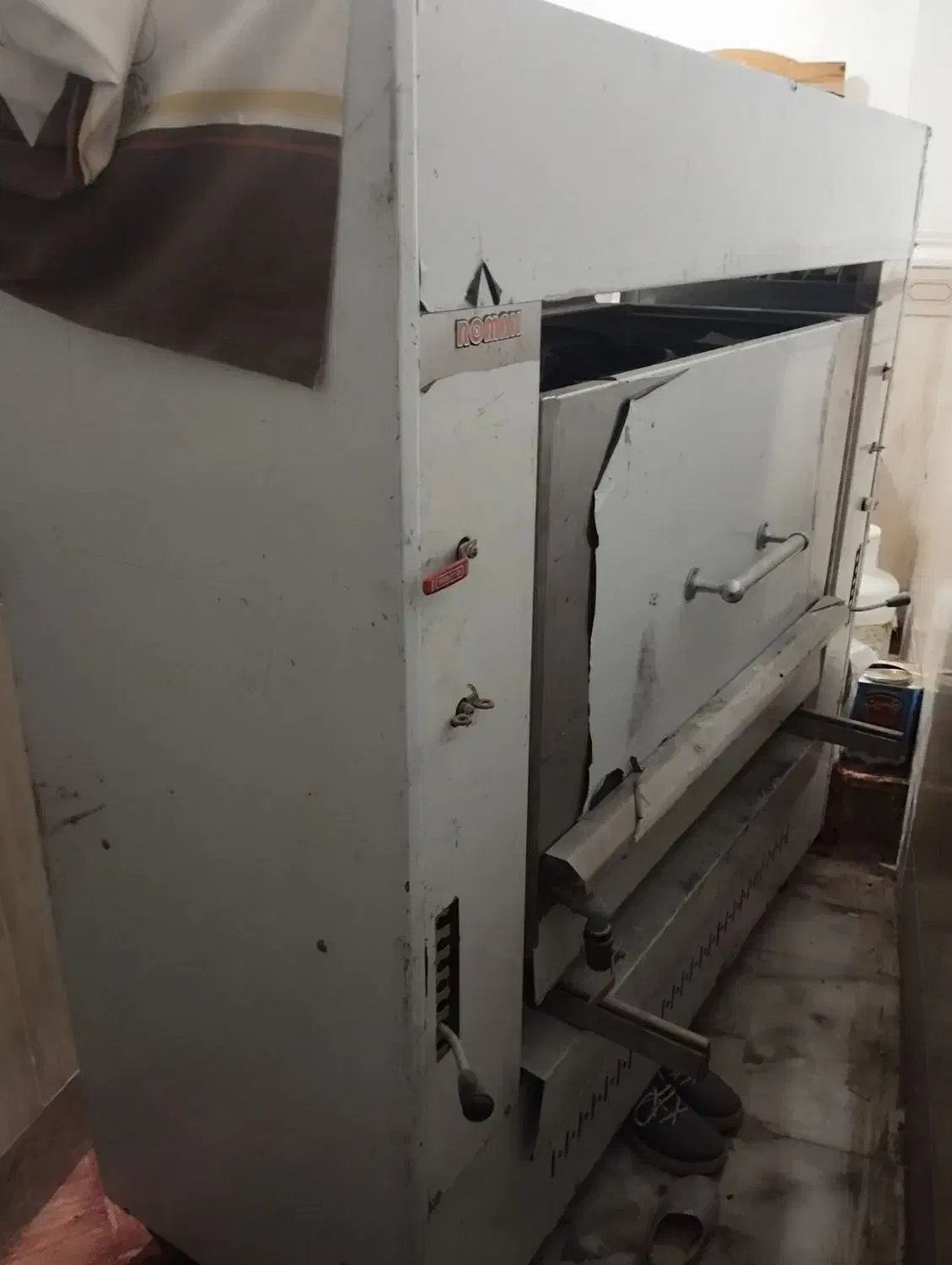 دستگاه کباب پز تابشی 40سیخ|اجاق گاز و لوازم برقی پخت‌وپز|چابهار, |دیوار