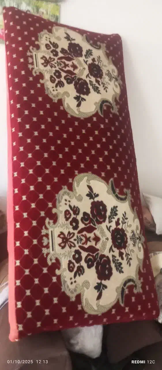 بخاری فرش پشتی سماور پیراهن فروشی|لباس|چناران, |دیوار