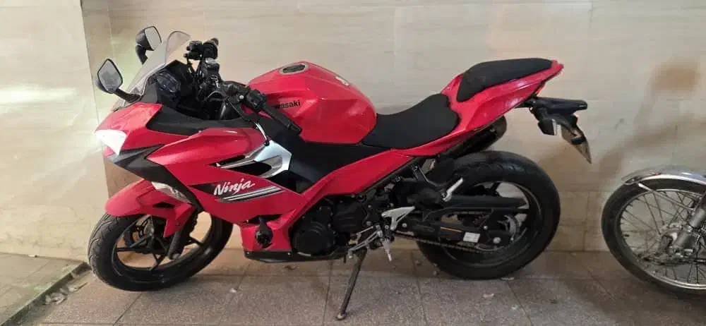ninja 250|موتورسیکلت|تهران, بلوار کشاورز|دیوار