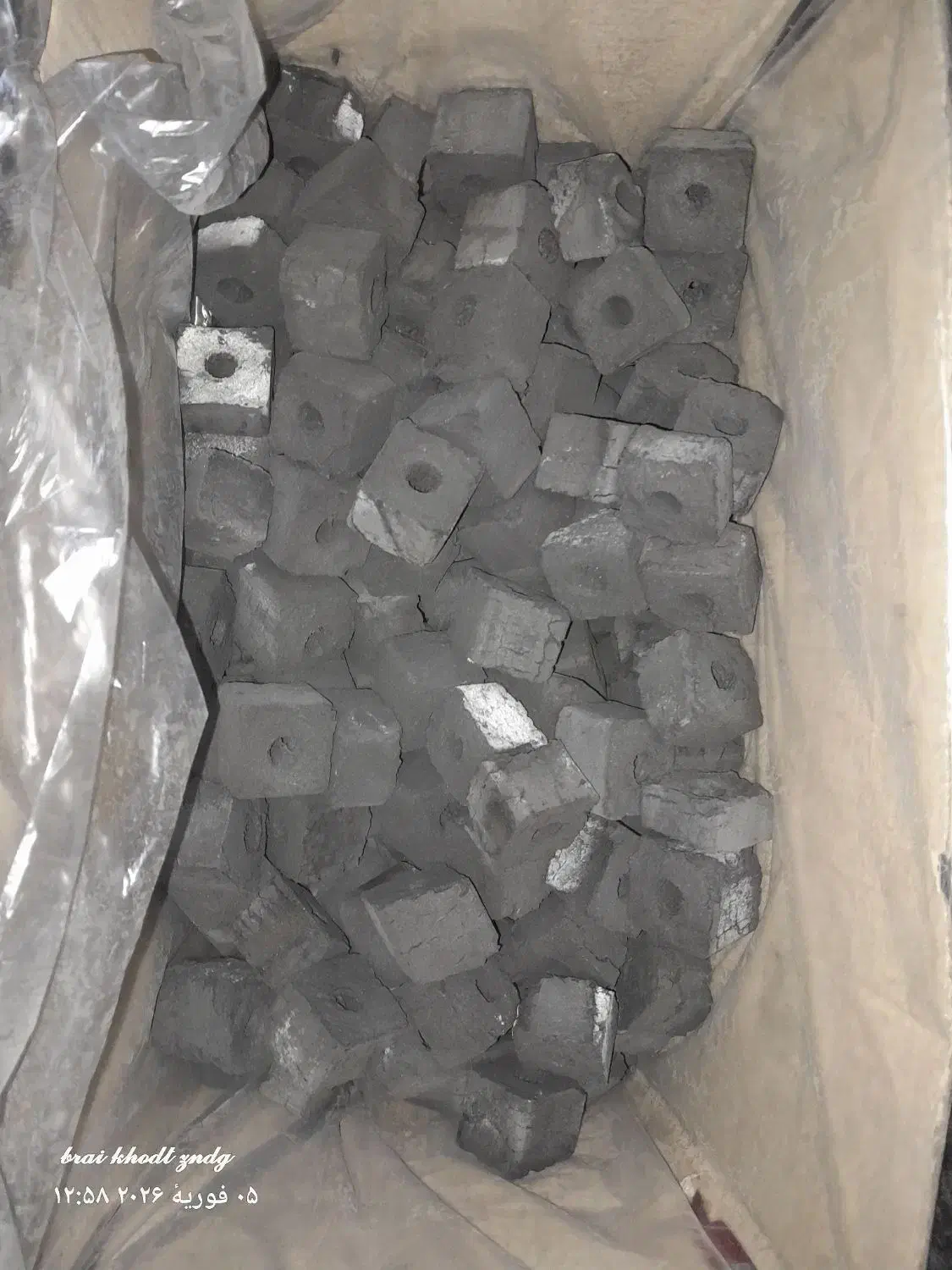 زغال سنتی درجه یک|عمده‌فروشی|بروجرد, |دیوار