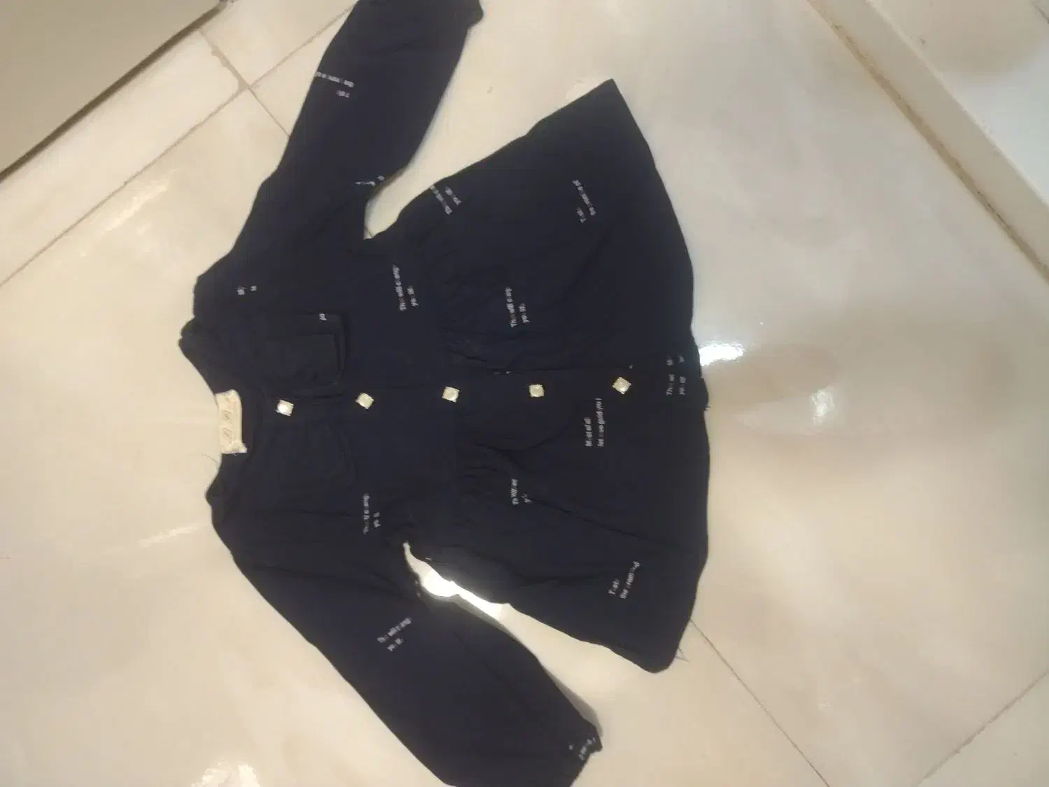 لباس بچه گانه|کفش و لباس بچه|قم, شاه سید علی|دیوار