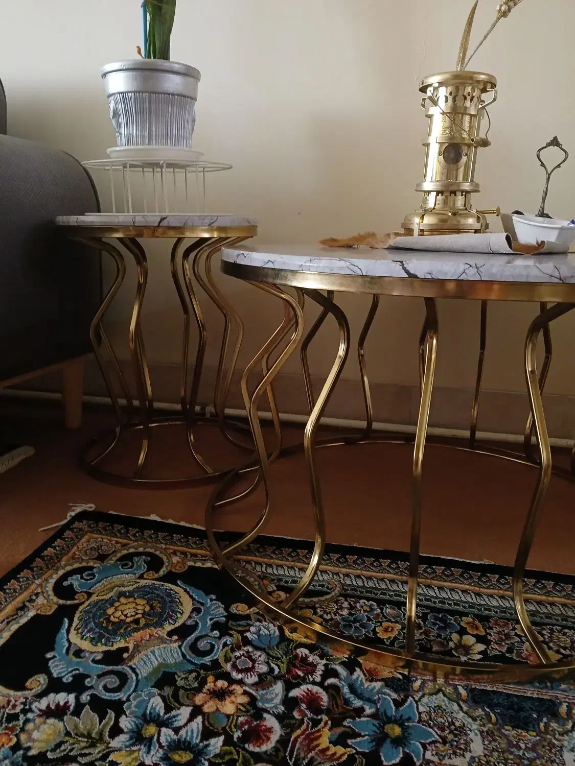 جلومبلی وعسلی|مبلمان خانگی و میز عسلی|اراک, |دیوار