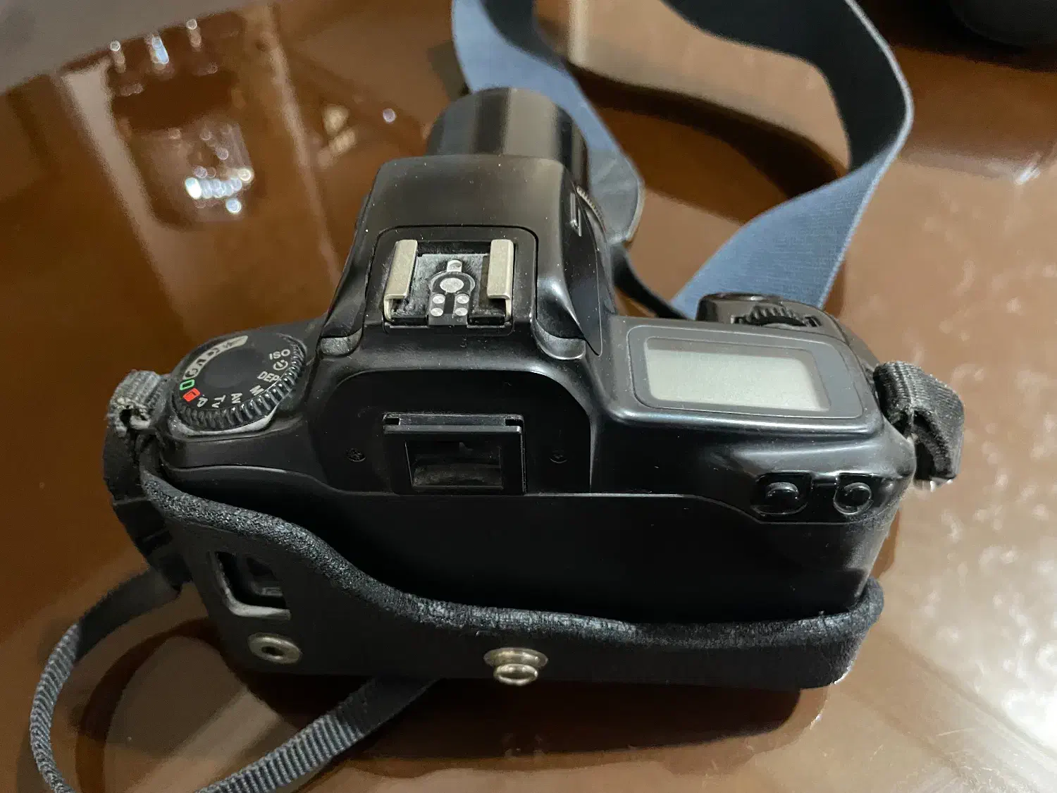 دوربین عکاسی کنون ۱۰۰۰f به همراه فلاش و کیف|دوربین عکاسی و فیلم‌برداری|تهران, مهران|دیوار