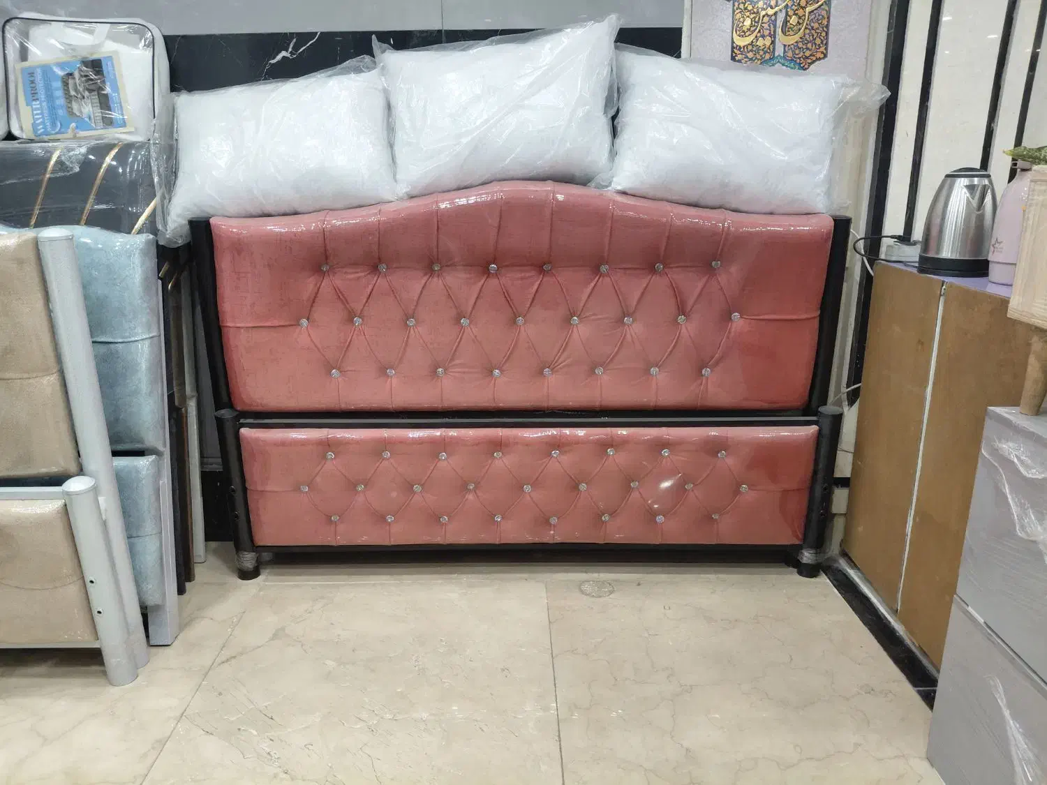 تخت خواب دو نفره حاجی پور(تختخواب۲دونفره)تشک دایان|تخت و سرویس خواب|مشهد, حسینآباد|دیوار