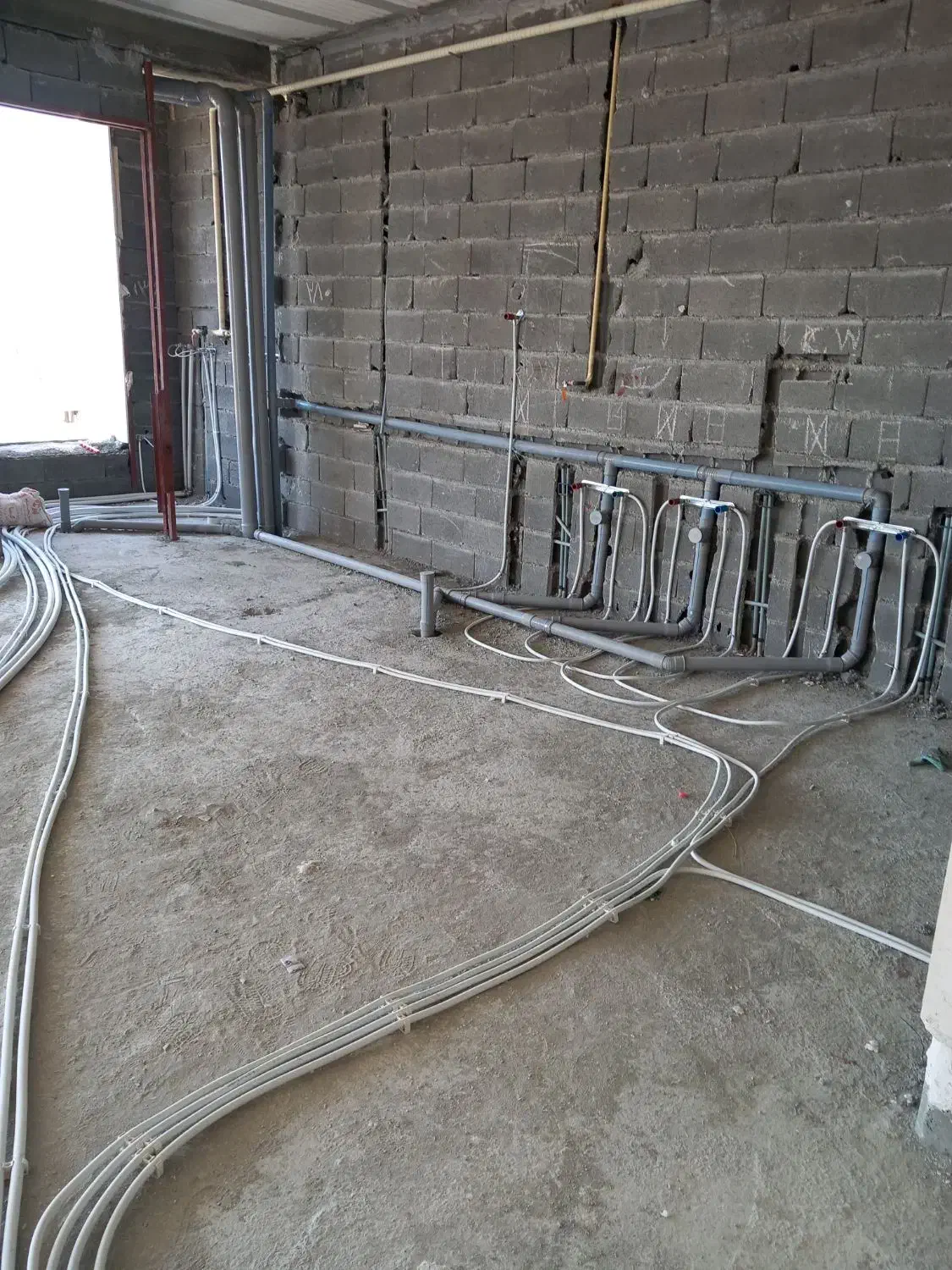 خدماتی و تاسیساتی|خدمات پیشه و مهارت|سنندج, |دیوار