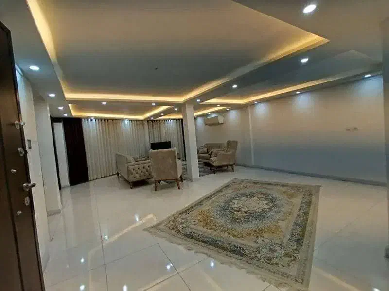 فروش آپارتمان تجاری ومسکونی ۱۱۱متری بر اصلی ۲۲آبان|فروش دفتر کار، اتاق اداری، مطب|لاهیجان, قیام|دیوار