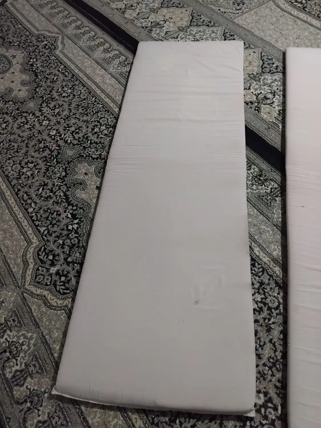 دو عدد کناره ابری آستر دار|پشتی|زاهدان, |دیوار