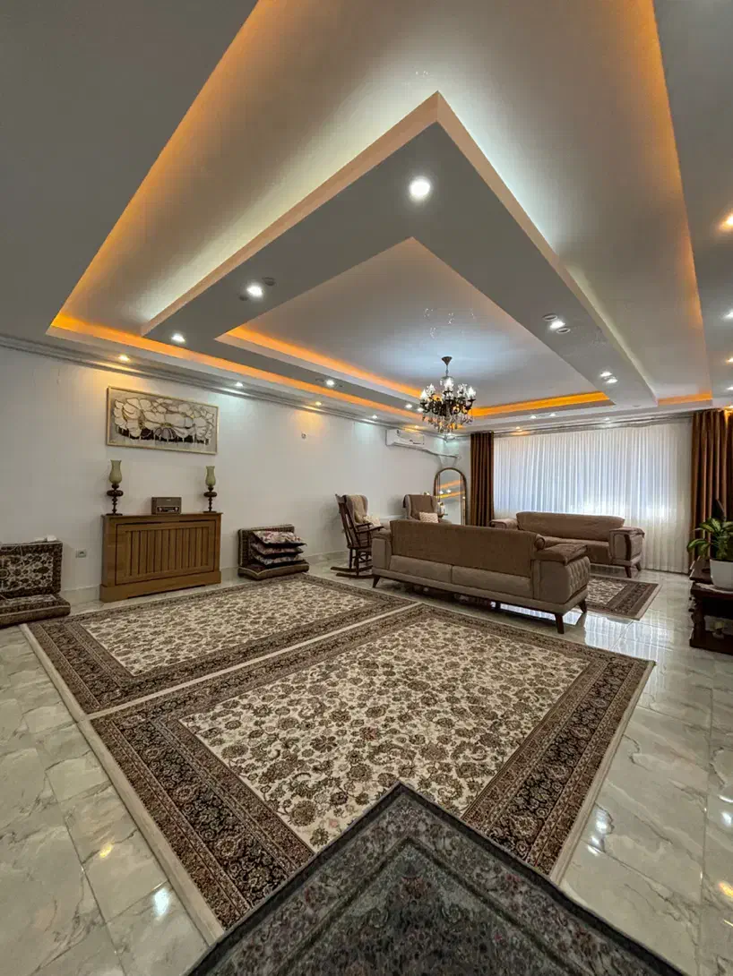 ۱۶۰ مترلوکسِ/اسانسور دار/سه پارکینگ اختصاصی دوشان|فروش آپارتمان|سنندج, |دیوار