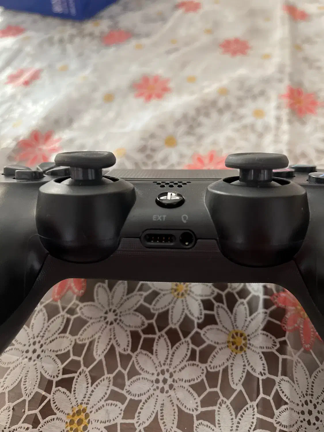 دسته PS4 درحدنو|کنسول، بازی ویدئویی و آنلاین|رشت, منظریه|دیوار